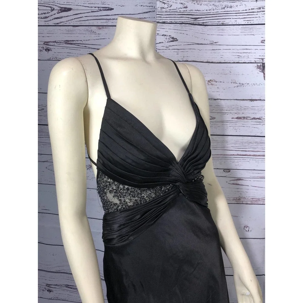 NIGHTWAY black prom dress with low crisscross back - Picture 5 of 12